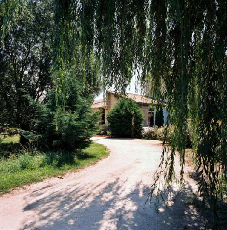 Maison D'Hotes L'Arbre Rouge Hotel Genissac Exterior photo